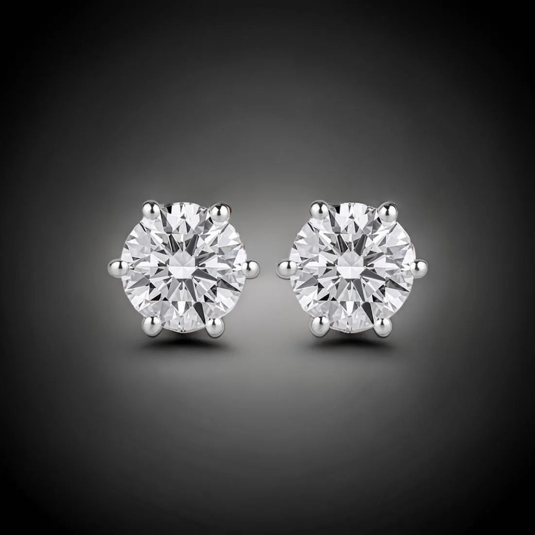 Zaira studs